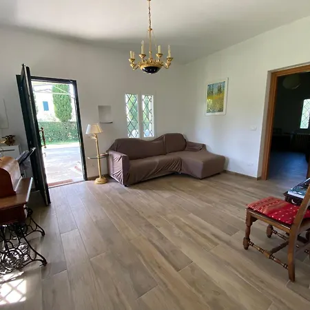 Podere Il Mulino 2 Apartmán *